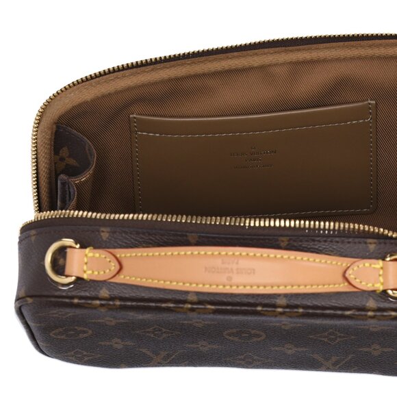 Louis Vuitton Utility Crossbody Monogram Shoulder Bag M80446 w Pouch - Picture 8 of 8